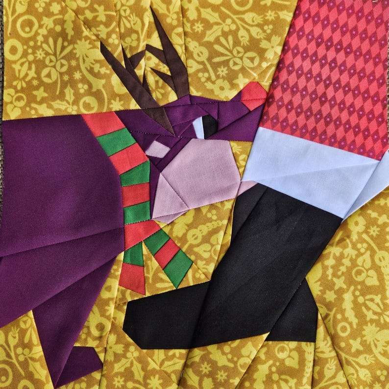 festive christmas moo deng foundation paper piecing pattern