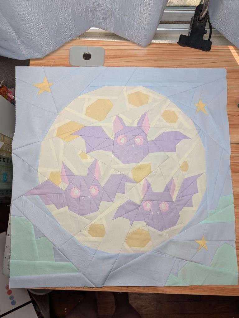 Fangtastic Trio: Cute Halloween Bats Foundation Paper Piecing Pattern - Image 2